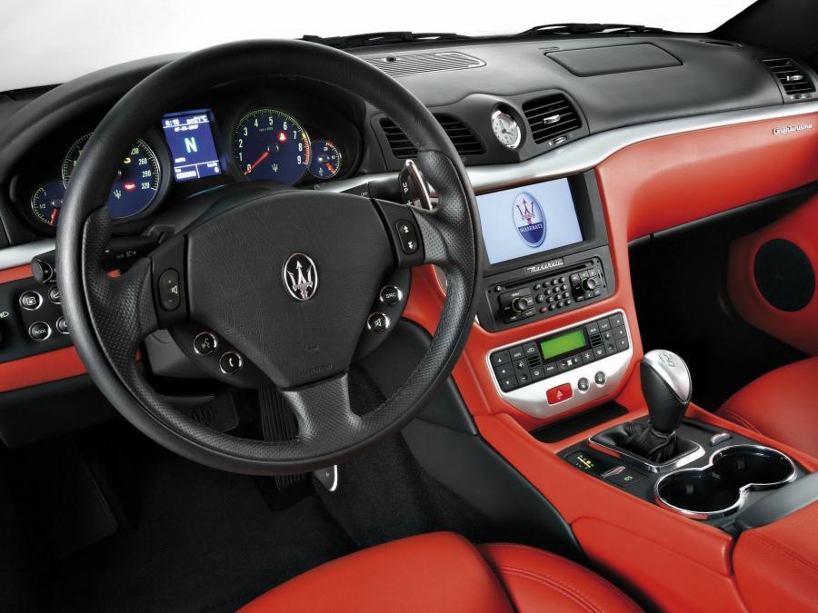  Maserati GranTurismo 2007 года  (фото 233 из 240)